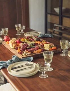 Linen Table Napkins (Set Of 4) By Cultiver 31 Linen Table Napkins (Set Of 4) By Cultiver -Home Furnishings Store 20200826 holiday3556 r site crop