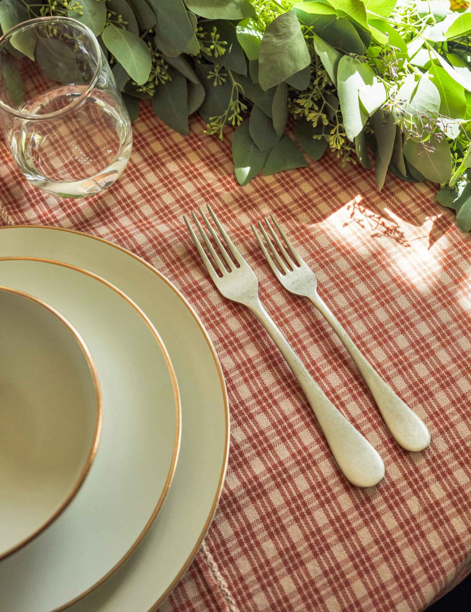 Katherine Plaid Tablecloth By Heather Taylor Home 3 Katherine Plaid Tablecloth By Heather Taylor Home - Image 3