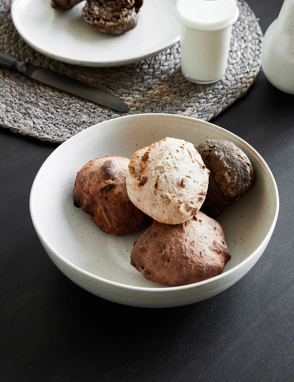 Weilan Low Serving Bowl, Black/Brown 6 Weilan Low Serving Bowl, Black/Brown - Image 6