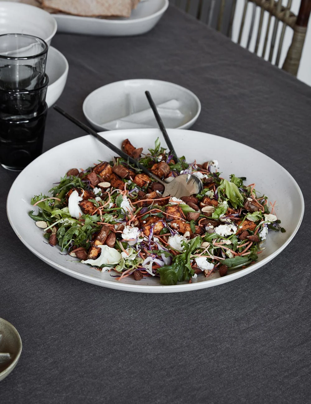 Weilan Round Platter 5 Weilan Round Platter - Image 5