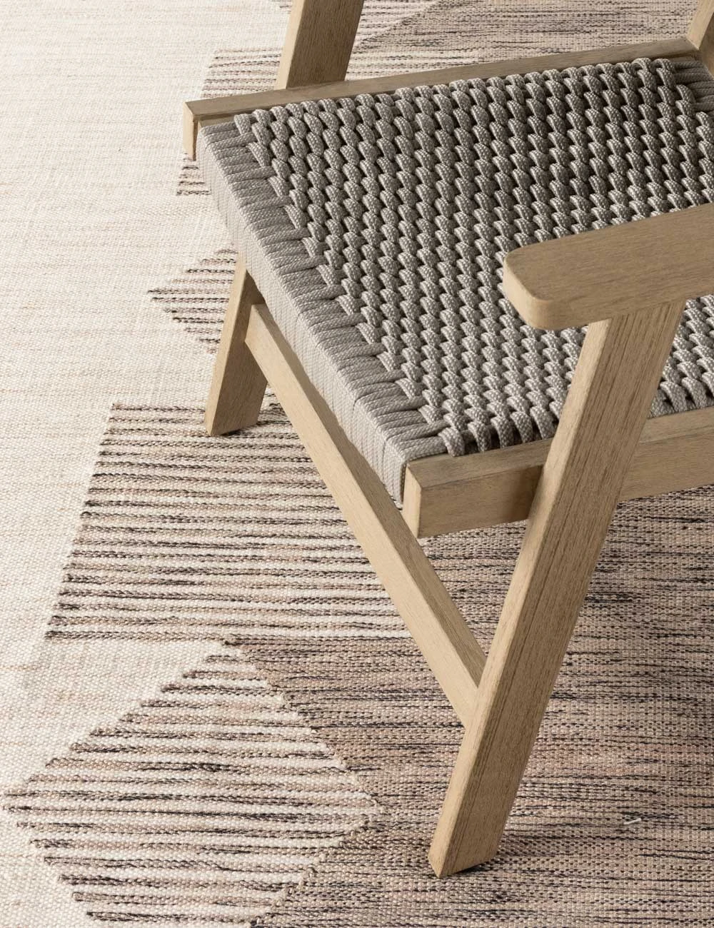 Iliana Indoor / Outdoor Rug 2 Iliana Indoor / Outdoor Rug - Image 2