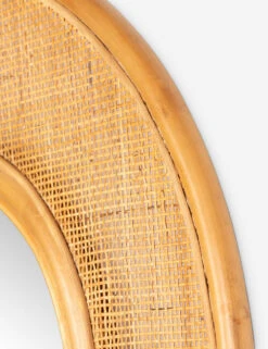 Combs Round Mirror 5 Combs Round Mirror -Home Furnishings Store 232103 001 DET 4