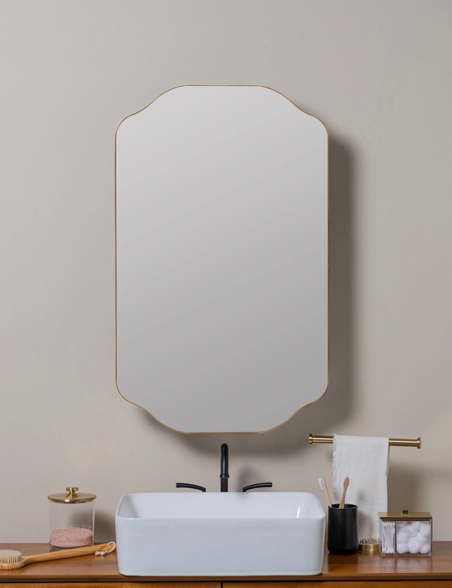 Saoirse Medicine Cabinet 3 Saoirse Medicine Cabinet - Image 3