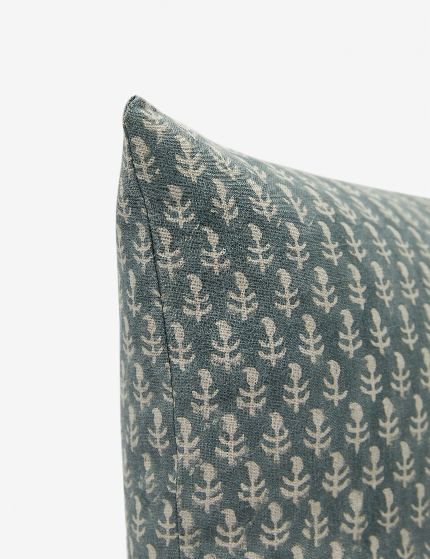 Agnes Linen Pillow 11 Agnes Linen Pillow - Image 11