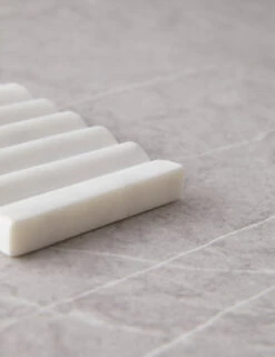 Vo Marble Soap Dish -Home Furnishings Store CarvedMarbleSoapDish 14132