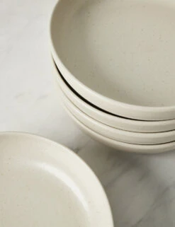 Pacifica Pasta Bowls (Set Of 6) By Casafina -Home Furnishings Store CasafinaPacificaPastaBowls Vanilla Setof6 2899 a91917de d0e1 4a3c 95f9 093723106a03