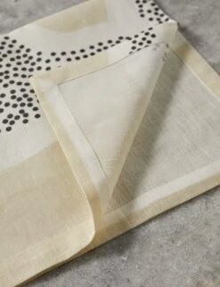 Course Linen Napkins (Set Of 4) By Hadiya Williams -Home Furnishings Store CourseLinenNapkins Setof4 byHadiyaWilliams A0655722 1118