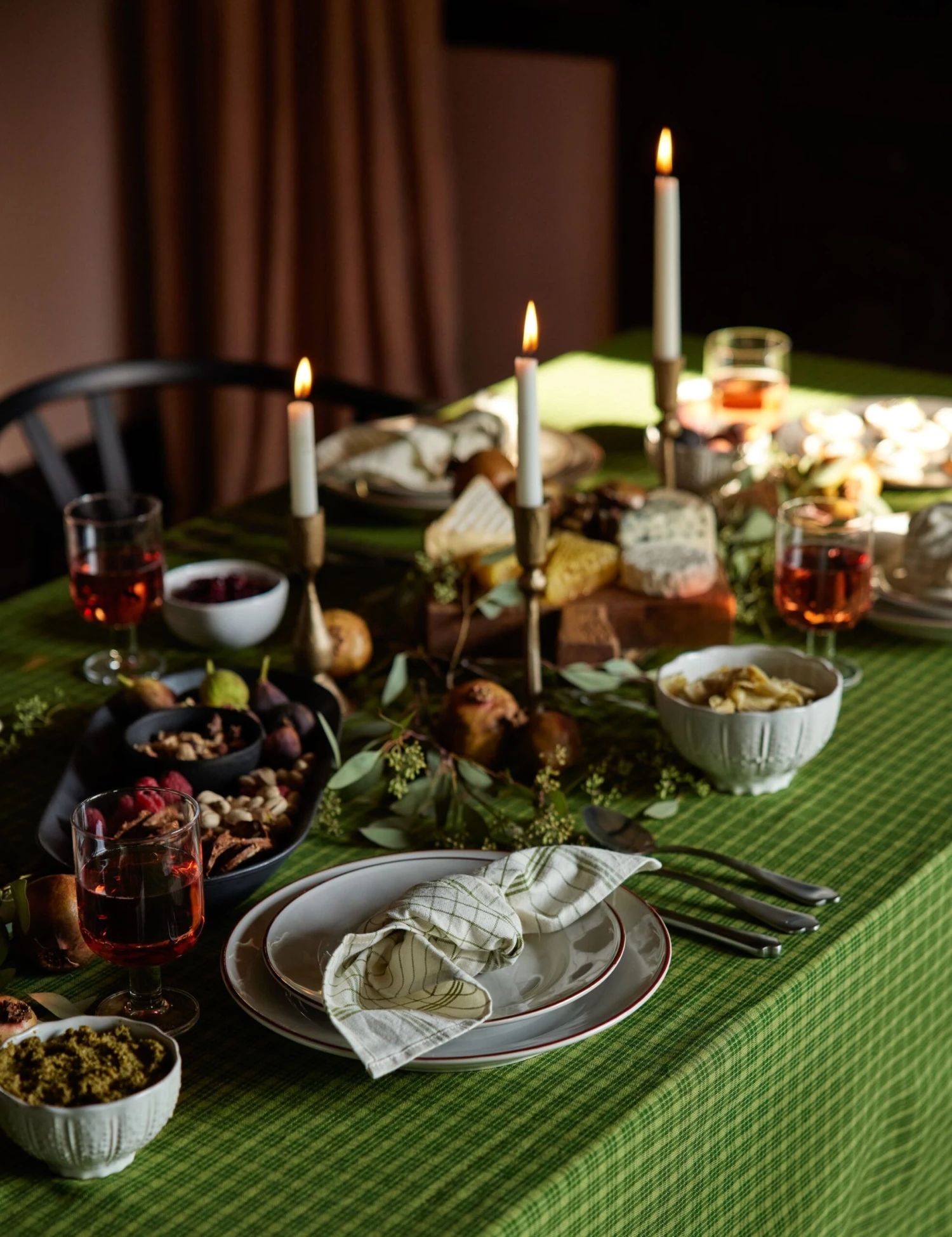 Katherine Plaid Tablecloth By Heather Taylor Home 8 Katherine Plaid Tablecloth By Heather Taylor Home - Image 8