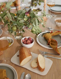 Linen Napkins (Set Of 4) By MADRE -Home Furnishings Store Dining Room 9201 90270a69 b84c 4c62 a608 ed909f293f2f