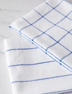 Simple Kitchen Towels (set Of 2) By Farmhouse Pottery -Home Furnishings Store SimpleKitchenTowels WhitewithNavy 16327