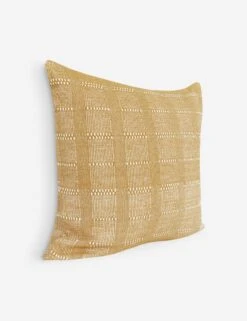 Kella Pillow -Home Furnishings Store V220076 1
