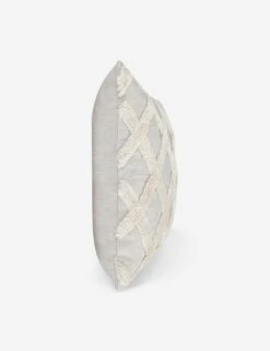 Gayel Linen Pillow, 22" X 22", Natural -Home Furnishings Store V250031 2