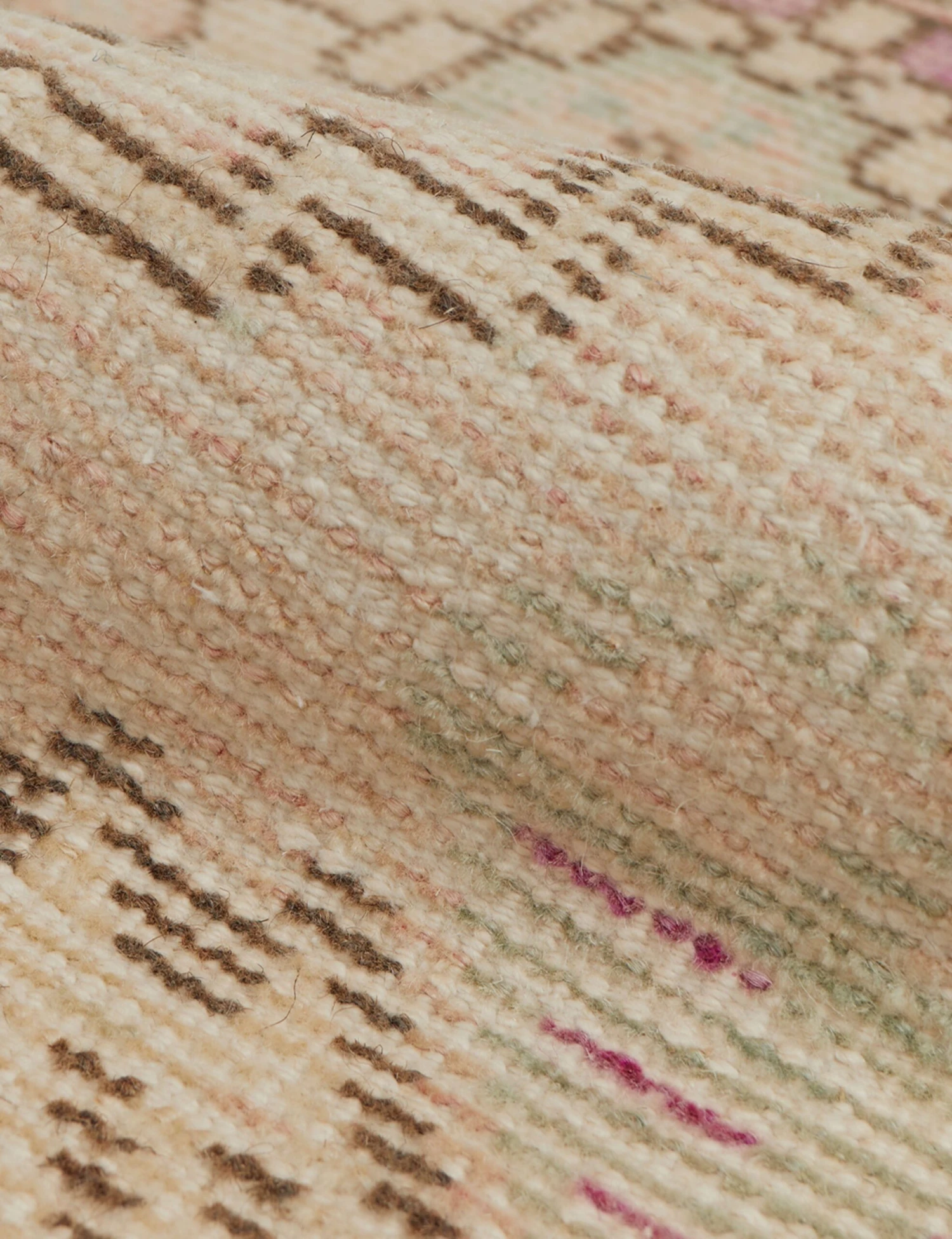 Vintage Turkish Mini Rug No. 179, 1'5" X 3'" 3 Vintage Turkish Mini Rug No. 179, 1'5" X 3'" - Image 3