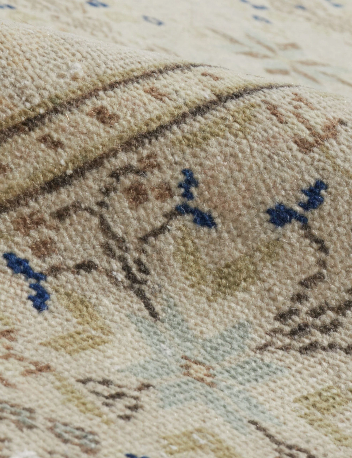 Vintage Turkish Rug No. 156, 6'6" X 9'7" 3 Vintage Turkish Rug No. 156, 6'6" X 9'7" - Image 3