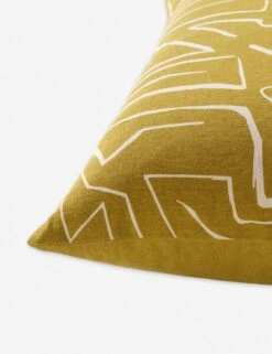 Emi Pillow -Home Furnishings Store bgo002 detail corner