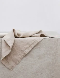 Linen Table Napkins (Set Of 4) By Cultiver 25 Linen Table Napkins (Set Of 4) By Cultiver -Home Furnishings Store cultiver linen table napkins set of 4 natural 1