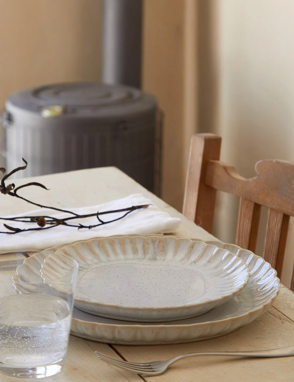 Mallorca Dinner Plate By Casafina 2 Mallorca Dinner Plate By Casafina - Image 2