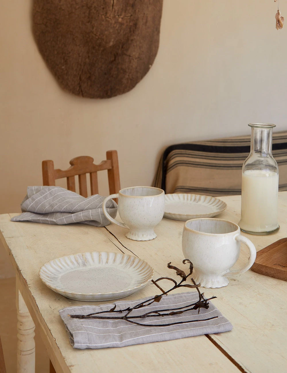 Mallorca Dinner Plate By Casafina 3 Mallorca Dinner Plate By Casafina - Image 3