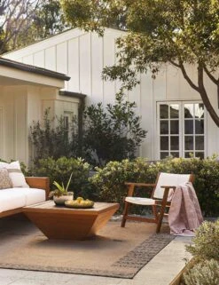 Mindi Reversible Indoor / Outdoor Rug -Home Furnishings Store mindi rug living room 0447 ver 2 site crop 3